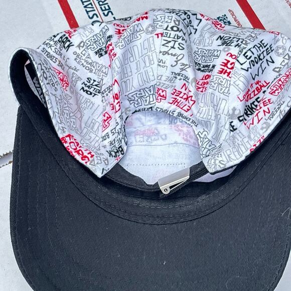 Star Wars Black & Red Men’s Hat - Picture 5 of 5